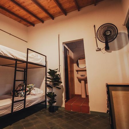 Centro Hostel Μεντεγίν Εξωτερικό φωτογραφία