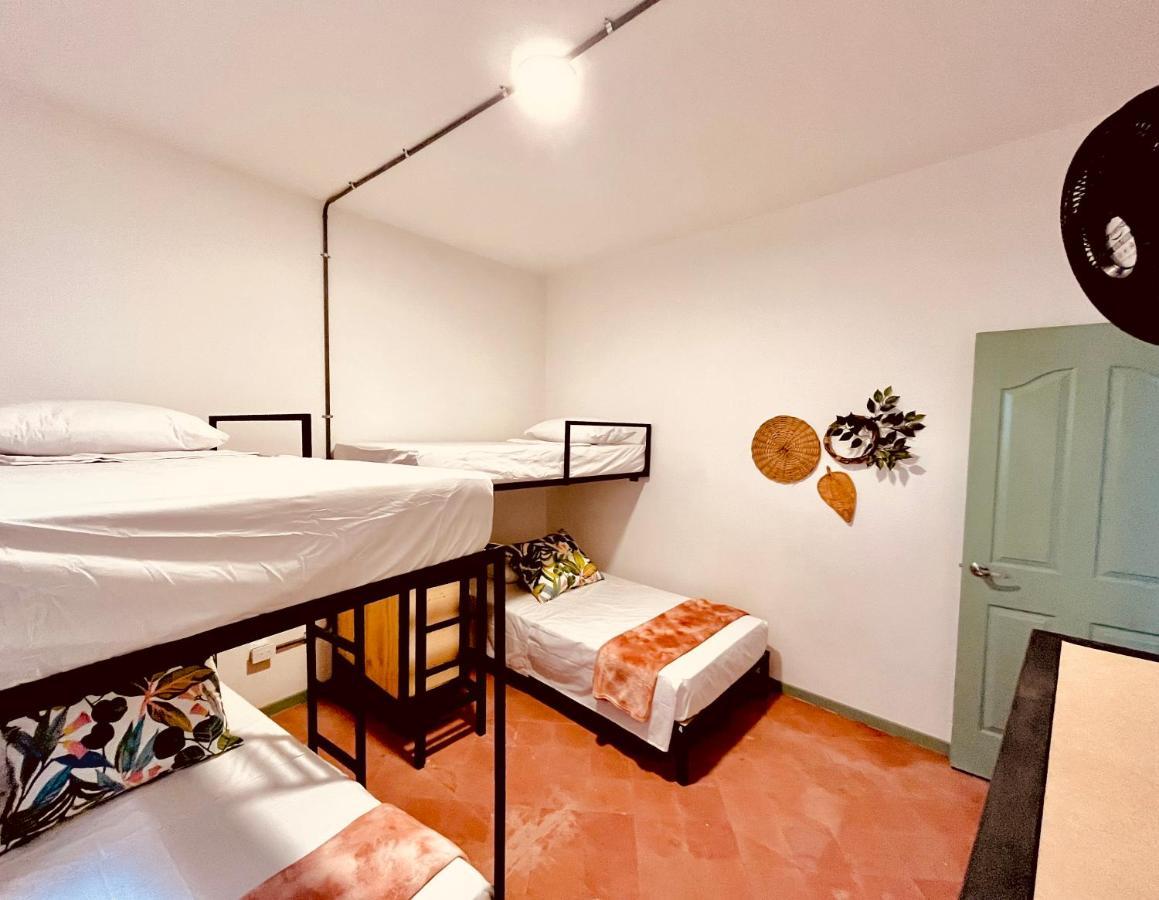 Centro Hostel Μεντεγίν Εξωτερικό φωτογραφία