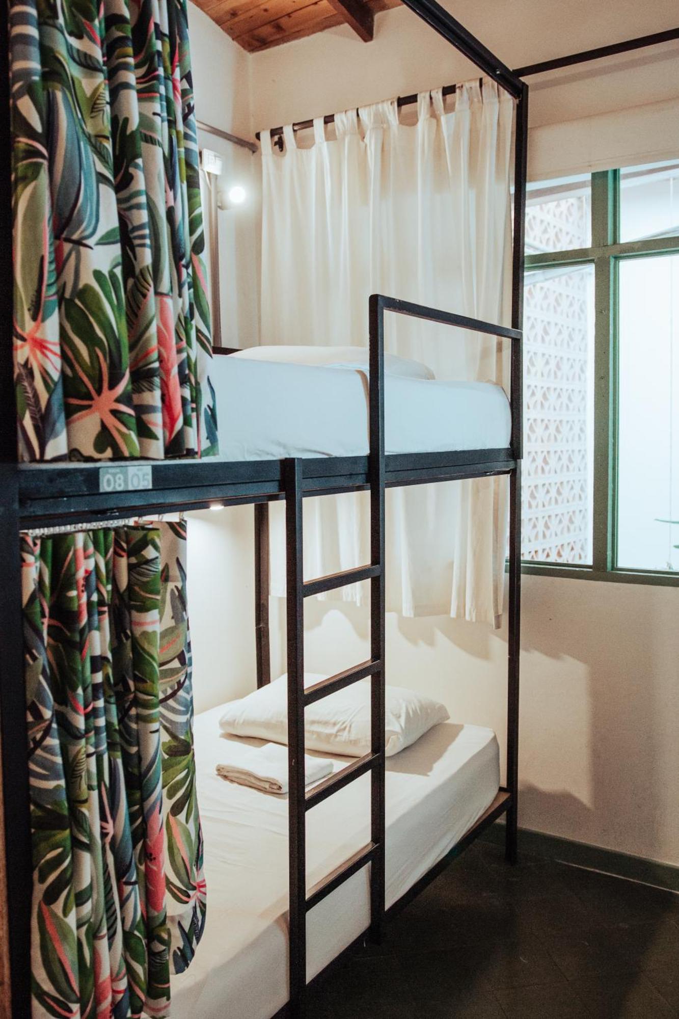 Centro Hostel Μεντεγίν Εξωτερικό φωτογραφία
